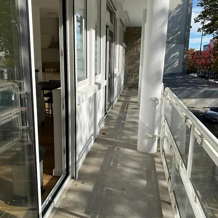 Bright 1 Bedroom With Balcony - N3 Apartamento *